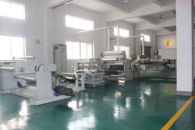 專注研發(fā)，引領(lǐng)未來(lái) 石墨烯地暖的創(chuàng)新之路