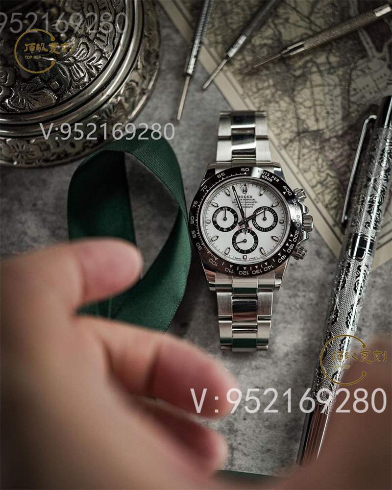 BT廠勞力士4130機芯迪通拿對比正品怎么樣,還值得買嗎-復刻表