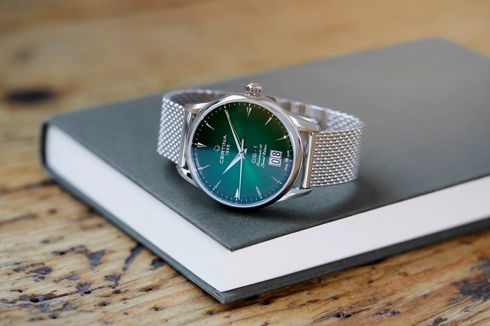 雪鐵納 DS1 Big Date 60 周年紀(jì)念腕表-復(fù)刻表