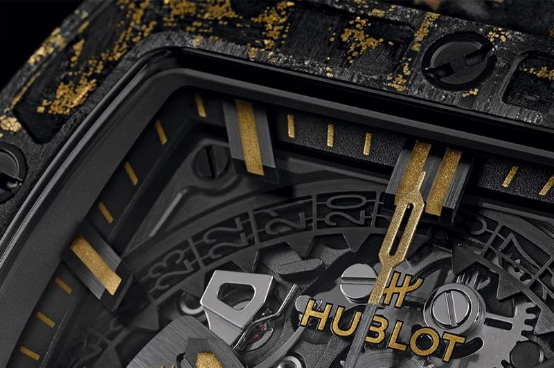 黑金不敗.恒寶Hublot Spirit of Big Bang Carbon Gold Tiger-復刻表