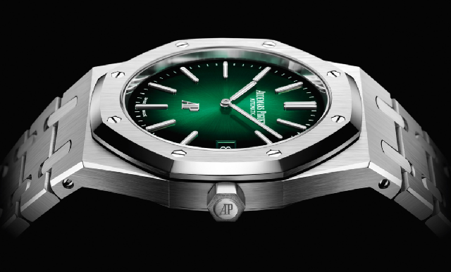 首見綠色煙熏面! AP 發表皇家橡樹「JUMBO」超薄鉑金腕表Ref. 15202-復刻表