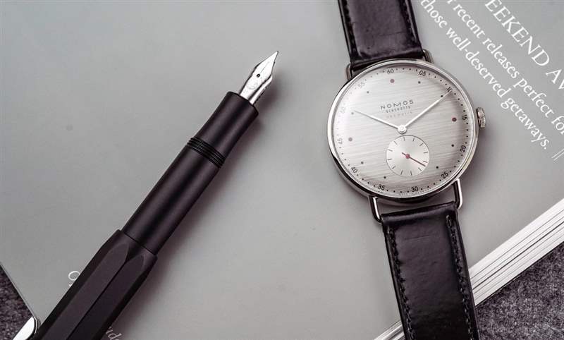 職場(chǎng)選表,實(shí)用至上|NOMOS Slivercut面盤(pán)的洗鏈魅力-復(fù)刻表