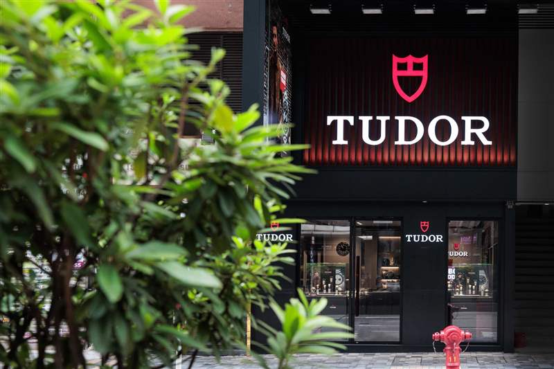 蘇麗鐘表品牌故事：最重要的是員工和待客之道｜時間可變理念不變-復(fù)刻表