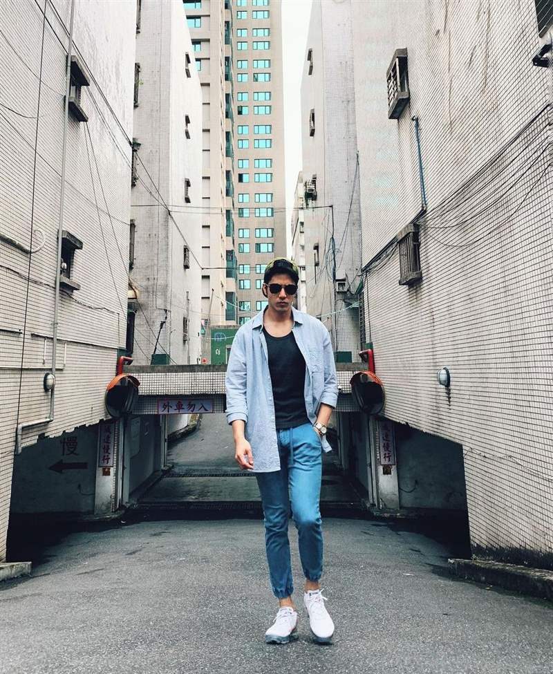 胡宇威的3個收藏故事大公開! 從皮鞋到腕表,男孩到男人的收藏之路 胡宇威的3個收藏故事大公開!從皮鞋到腕表,男孩到男人的收藏之路-復刻表