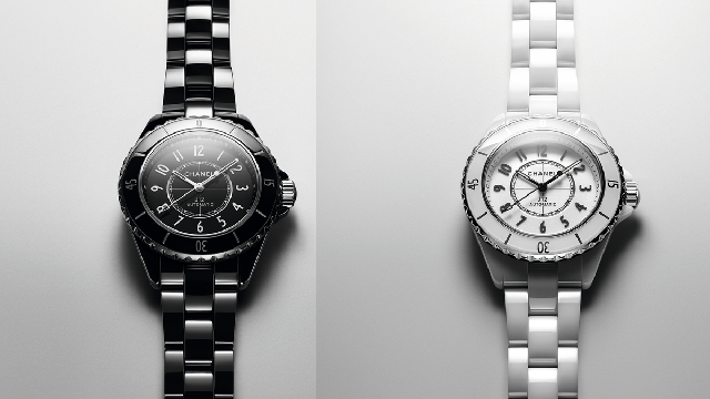 CHANEL首枚自制機芯陀飛輪現身!J12年度新款點點名-復刻表