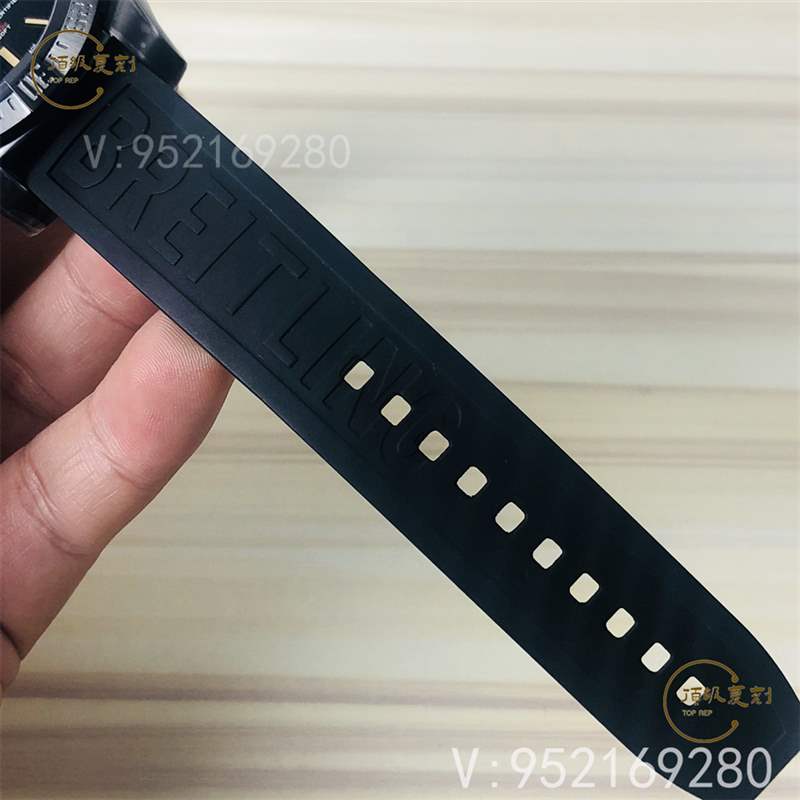 GF廠黑鳥偵察機-GF廠百年靈黑鳥偵察機為什么是最亂真的復刻表-復刻表