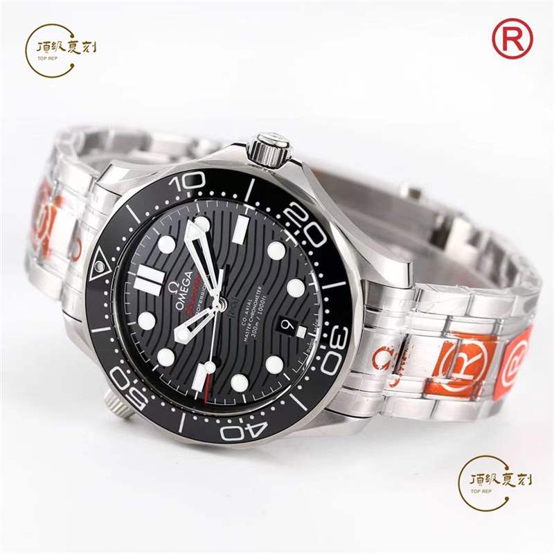 OR廠海馬300-OR廠復(fù)刻歐米茄海馬8800機(jī)芯怎么樣-復(fù)刻表