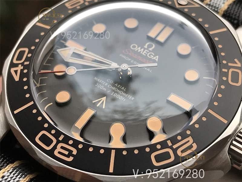 VS廠歐米茄無暇赴死007復刻表評測-VS廠007無暇赴死做工怎么樣-復刻表