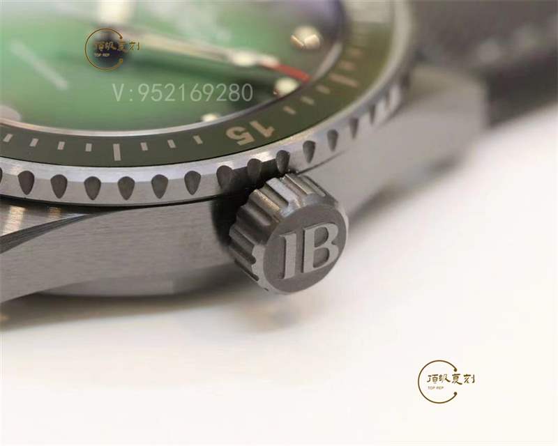 GF廠寶珀黑陶瓷五十噚極光綠盤5005復刻表做工怎么樣-無溝雙髻鯊限量版-復刻表