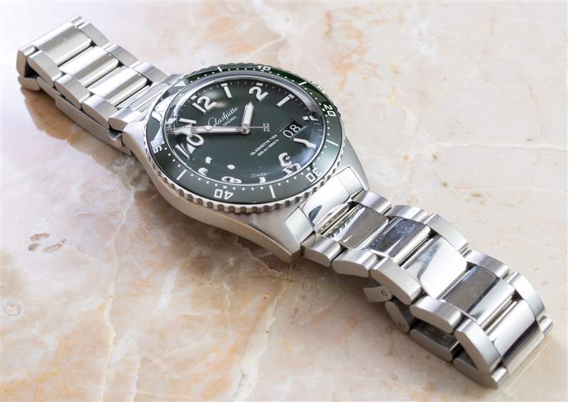 動手實踐：格拉蘇蒂原創 SeaQ 綠色表盤精鋼潛水表-復刻表